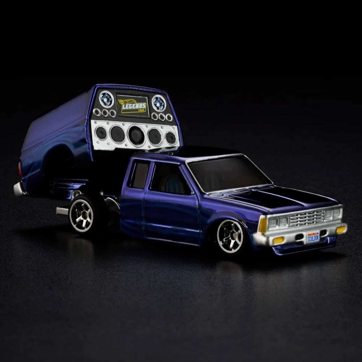 Hot Wheels - RLC - 1986 Nissan 720 King Cab