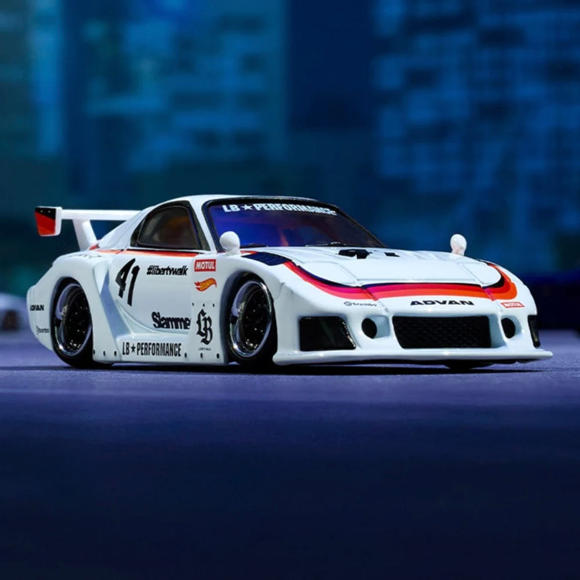 Hot Wheels Elite 64 - Mazda RX-7 Liberty Walk