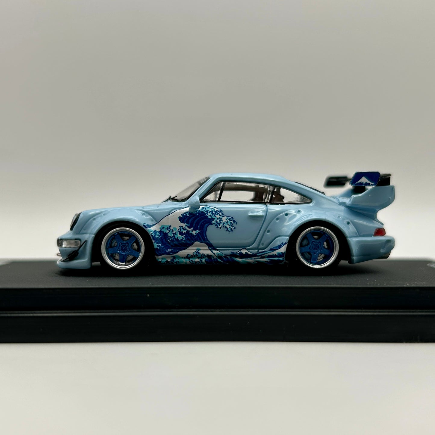 Time Micro - Porsche 911 993 RWB Kanagawa Surfing Livery Blue 1/64 Limited Edition