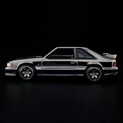 Hot Wheels Red Line Club 1993 Ford Mustang Cobra R