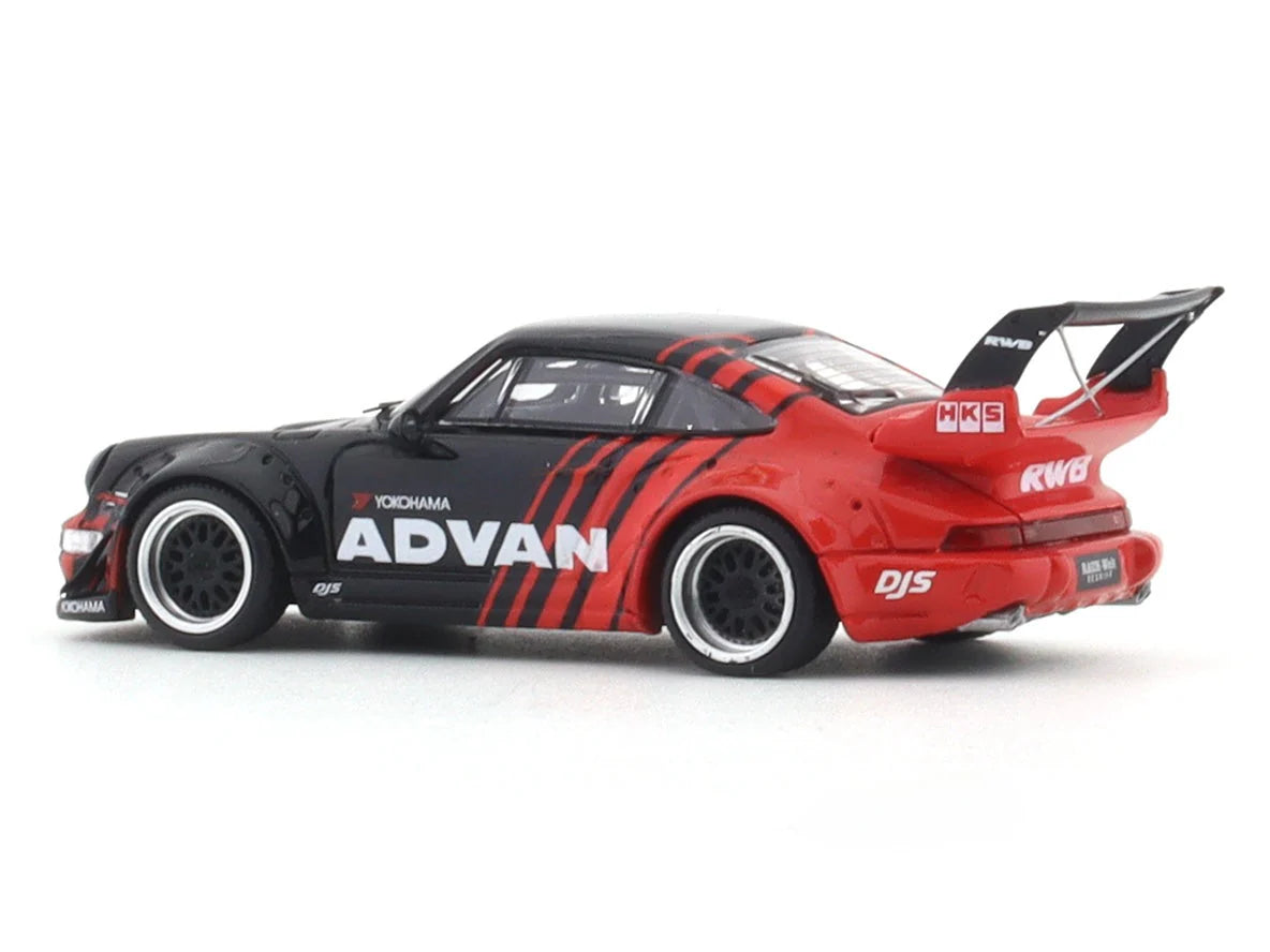 MINI STATION PORSCHE RWB 964 ADVAN LIVERY + FIGURINE - 1/64 SCALE