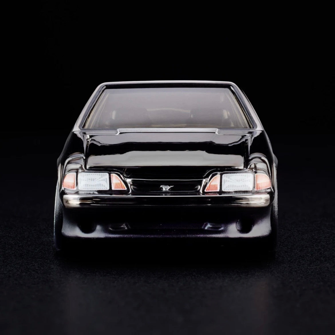 Hot Wheels Red Line Club 1993 Ford Mustang Cobra R
