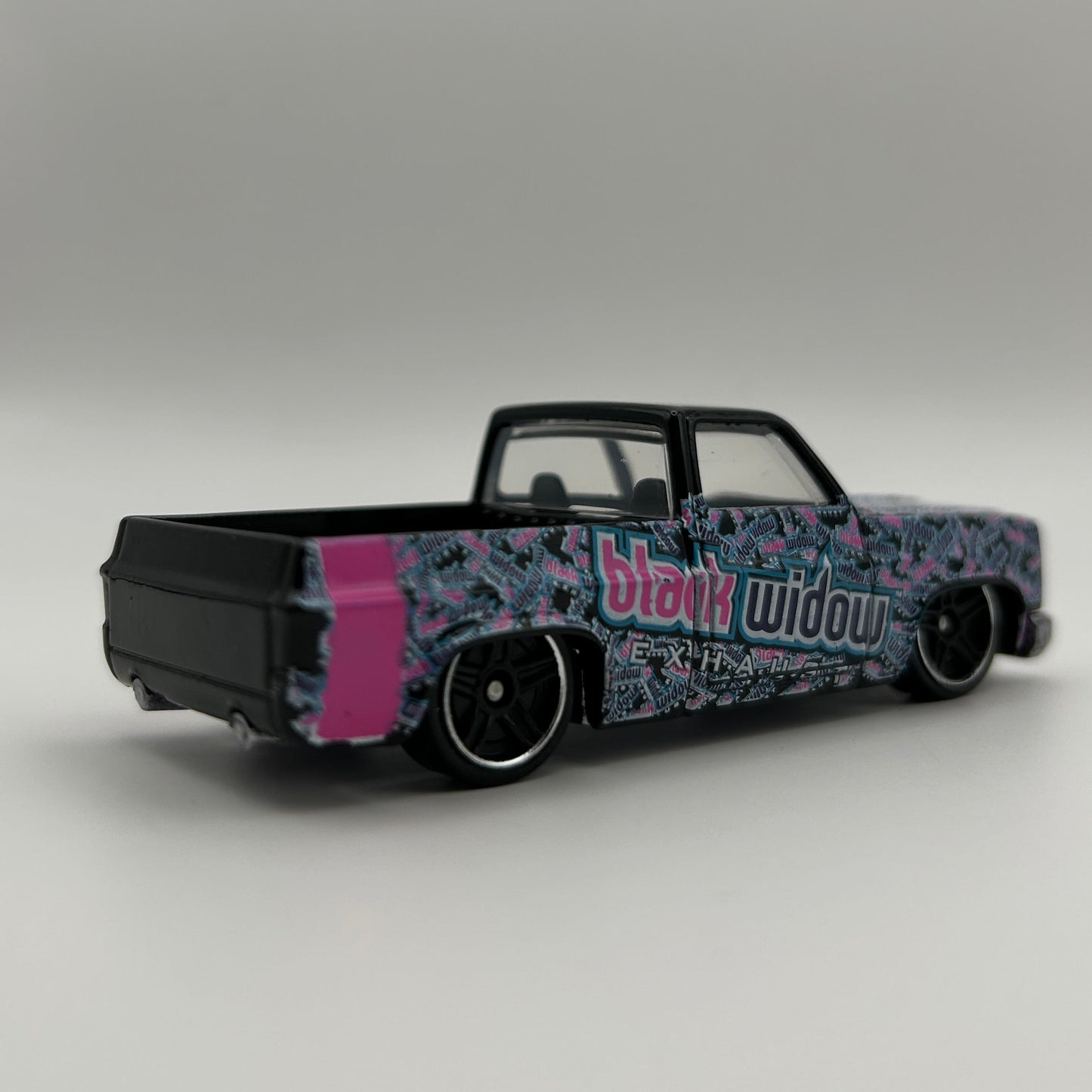 Hot Wheels - '83 Chevy Silverado - Widowmaker